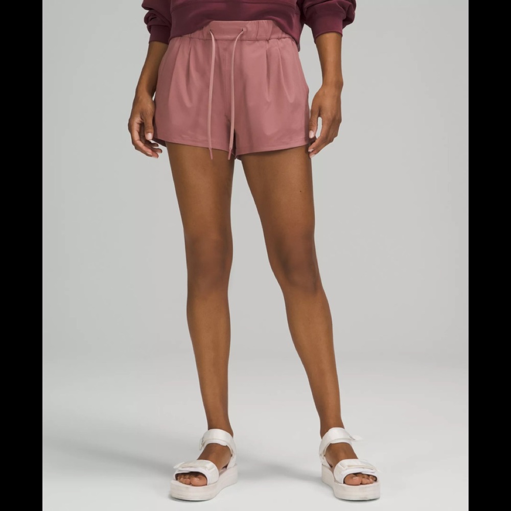 Lululemon Stroll at Sundown Short 3” Spiced Chai Sz 8